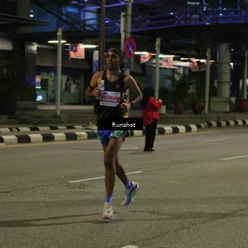 Runner Photo 4956577