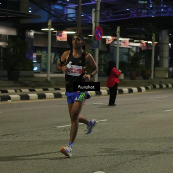 Runner Photo 4956581