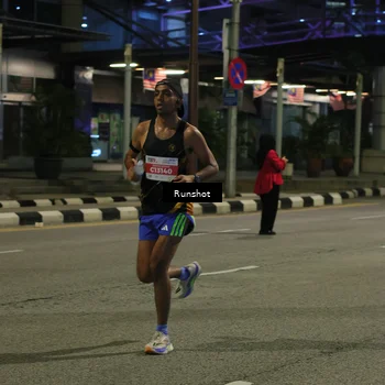 Runner Photo 4956582