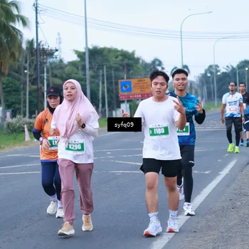 Runner Photo 4956594