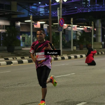 Runner Photo 4956623