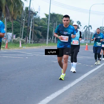 Runner Photo 4956648