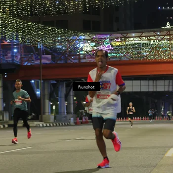 Runner Photo 4956664