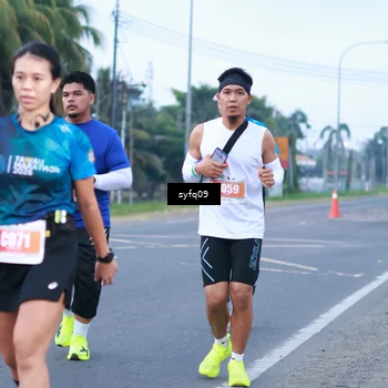 Runner Photo 4956685