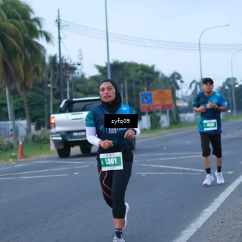 Runner Photo 4956711
