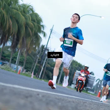 Runner Photo 4956747