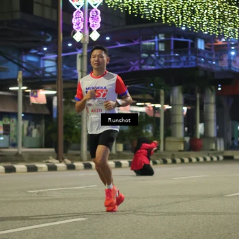 Runner Photo 4956848