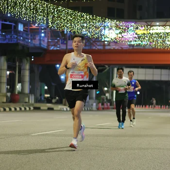 Runner Photo 4956851