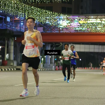 Runner Photo 4956852