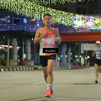 Runner Photo 4956899
