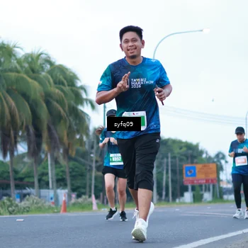 Runner Photo 4956912