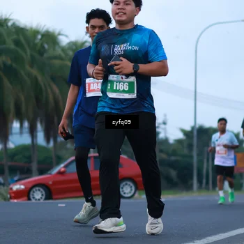Runner Photo 4956993