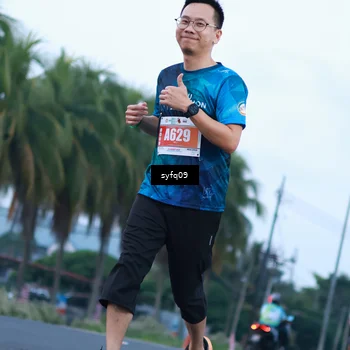 Runner Photo 4957213
