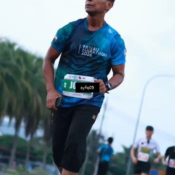Runner Photo 4957234