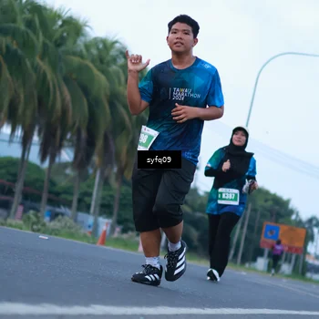 Runner Photo 4957258