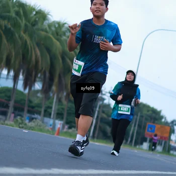 Runner Photo 4957268