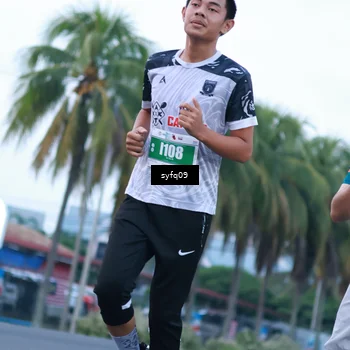 Runner Photo 4957294