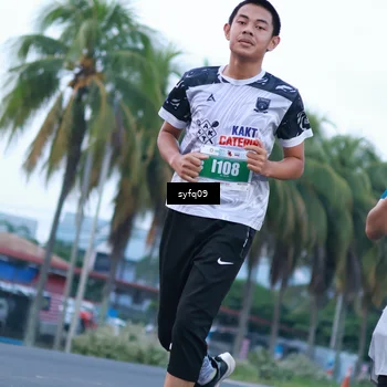 Runner Photo 4957295