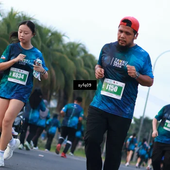 Runner Photo 4957541