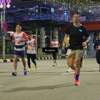 Runner Photo 4957573