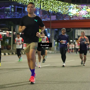 Runner Photo 4957577