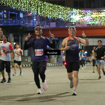 Runner Photo 4957595