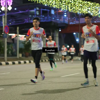 Runner Photo 4957644
