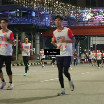 Runner Photo 4957645