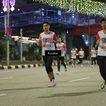 Runner Photo 4957649