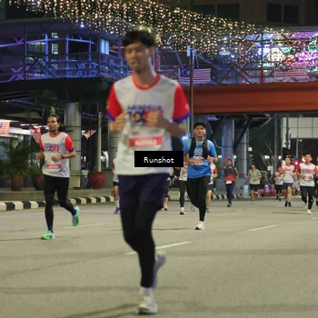 Runner Photo 4957654