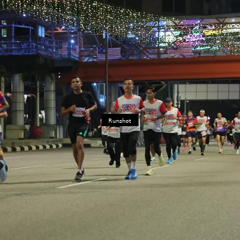 Runner Photo 4957704