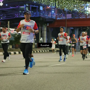 Runner Photo 4957713