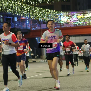 Runner Photo 4957753