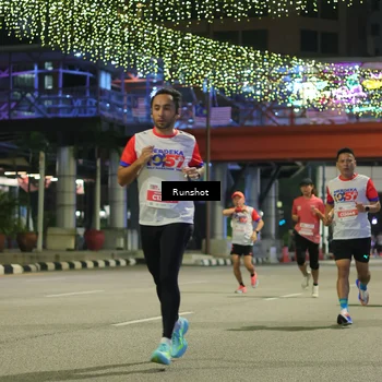 Runner Photo 4957883