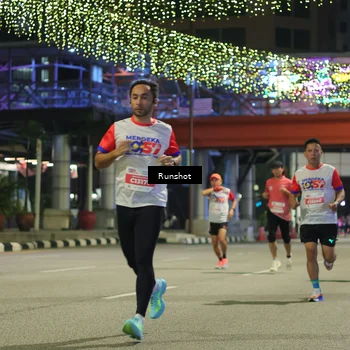 Runner Photo 4957887