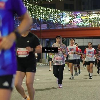 Runner Photo 4957909
