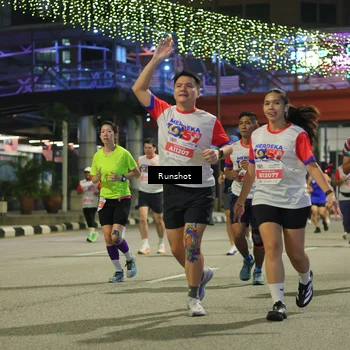 Runner Photo 4957936