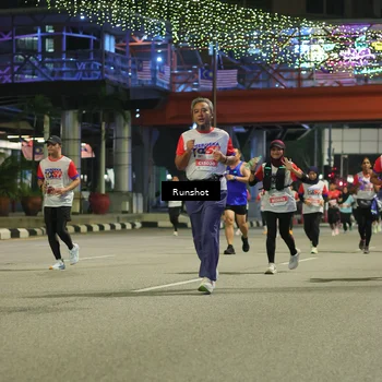 Runner Photo 4957981