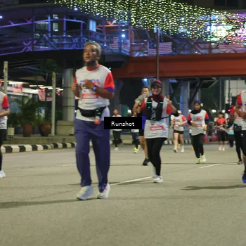 Runner Photo 4957993