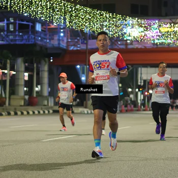 Runner Photo 4958019