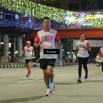 Runner Photo 4958052