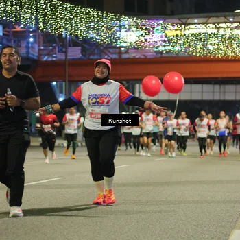 Runner Photo 4958066