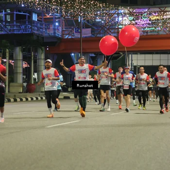 Runner Photo 4958106