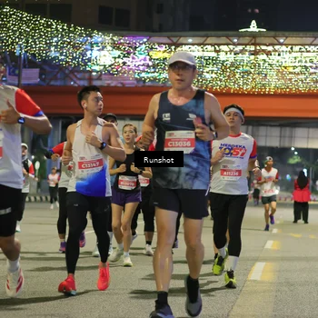 Runner Photo 4958174