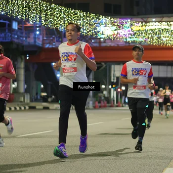 Runner Photo 4958185