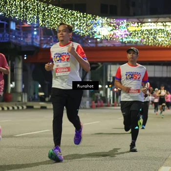 Runner Photo 4958197