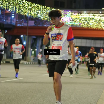 Runner Photo 4958271