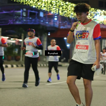 Runner Photo 4958277