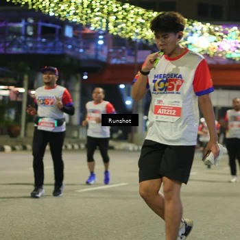 Runner Photo 4958278