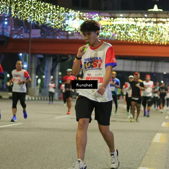 Runner Photo 4958279